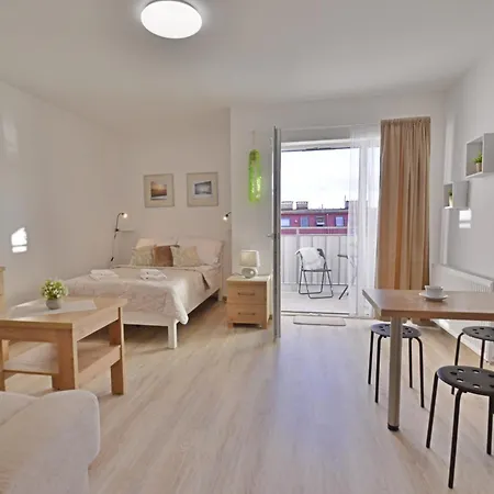 Sunset - Sloneczna Kawalerka W Centrum Miasta, Port, Kawiarnie, Restauracje شقة سفينويتشي
