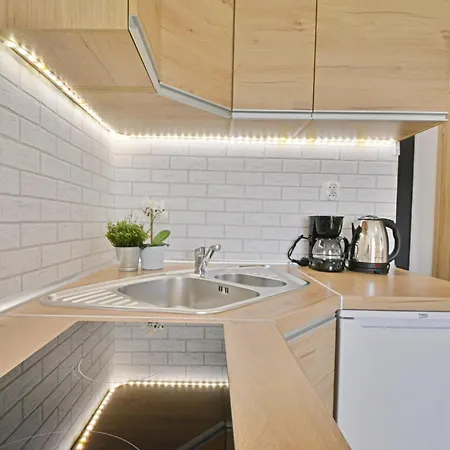 Sunset - Plac Slowianski 10 - Sloneczna Kawalerka W Centrum Miasta Apartamento Świnoujście